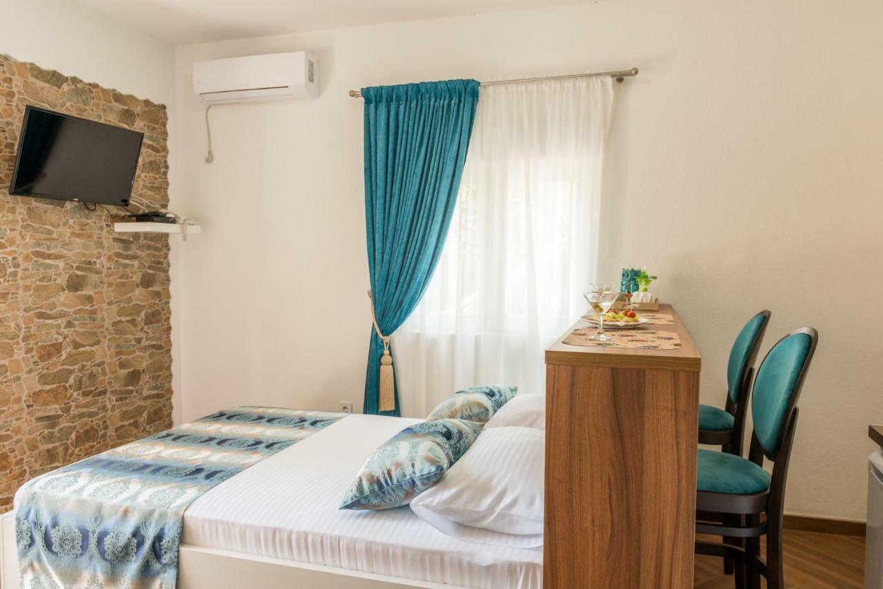 Apartments Stella Del Mare Risan Exterior photo